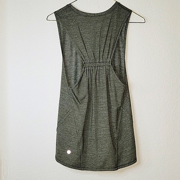 LULULEMON Racerback Tank, Sz: 6, Army/Olive Green, EUC - Picture 5 of 11